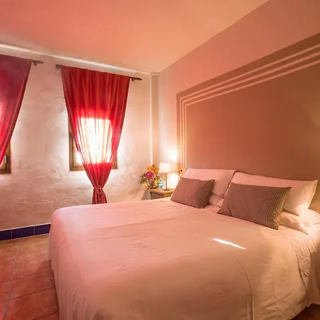 Bed & Breakfast Cortijo Carrillo 2*