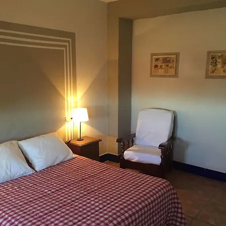 Cortijo Carrillo Bed & Breakfast Cartaojal