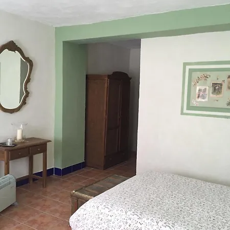 Cortijo Carrillo Bed & Breakfast Cartaojal
