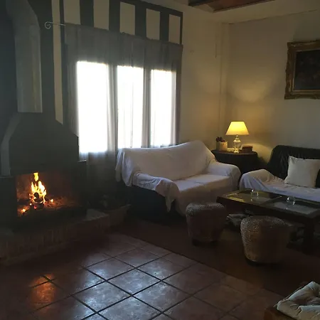 Bed & Breakfast Cortijo Carrillo 2*