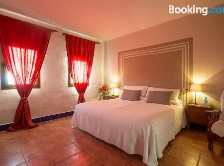 Bed & Breakfast Cortijo Carrillo 2*