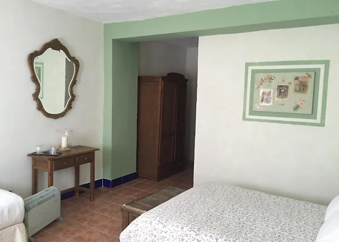 Cortijo Carrillo Bed & Breakfast Cartaojal