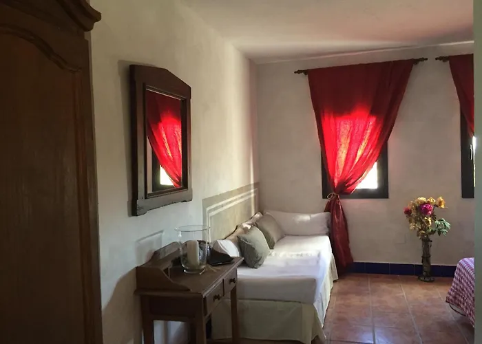 Cortijo Carrillo Bed & Breakfast 4*