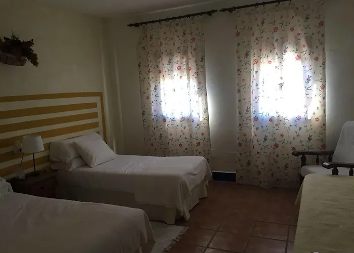 Cortijo Carrillo Bed & Breakfast Cartaojal